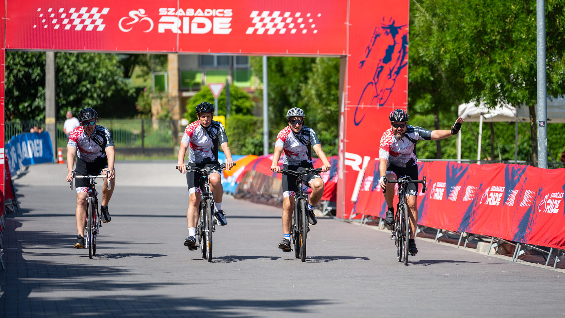 HD_250621_EM_7881 HD_250621_EM_7881